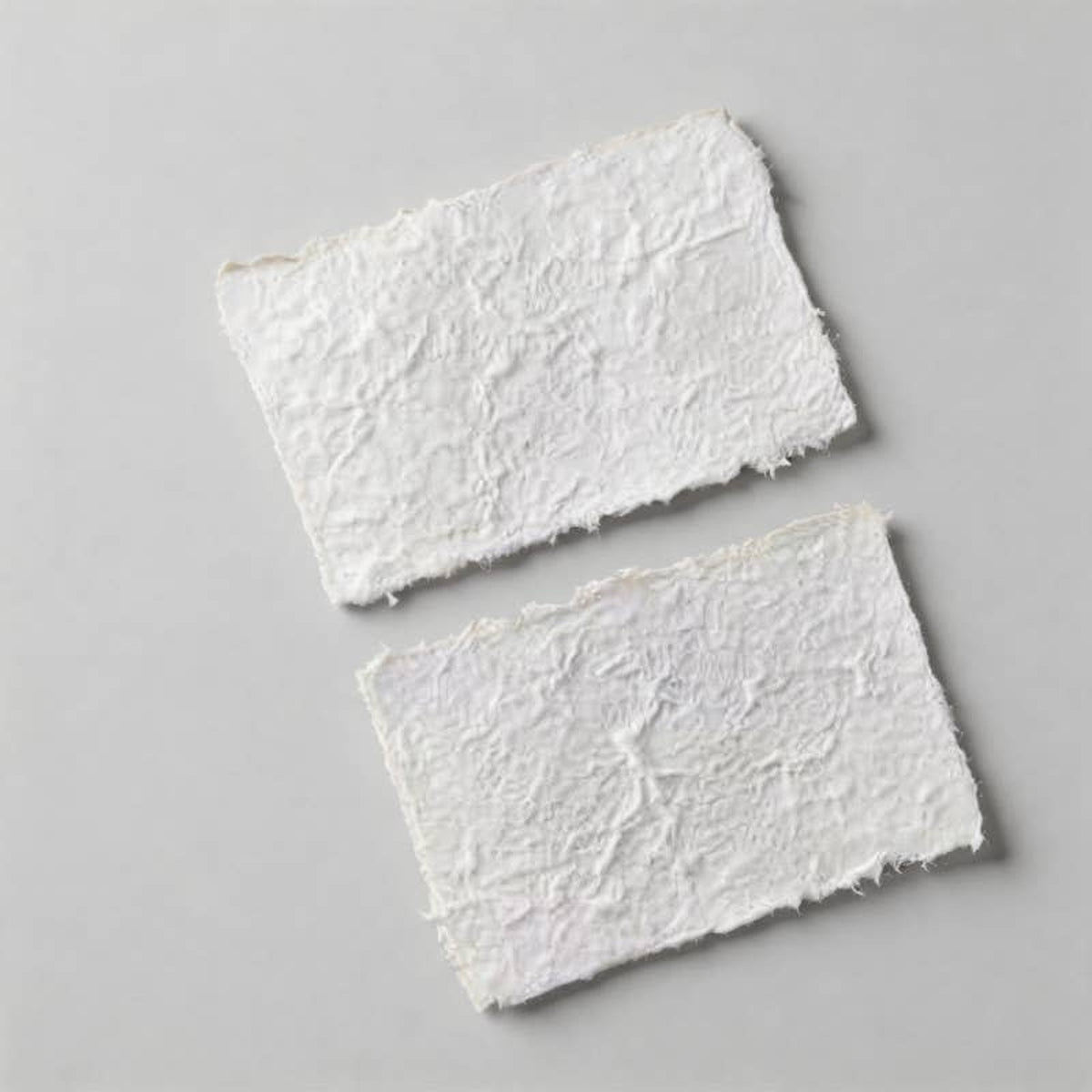 Linen-Texture Mini Envelope close-up view